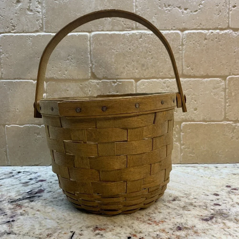 Longaberger vintage pivoting